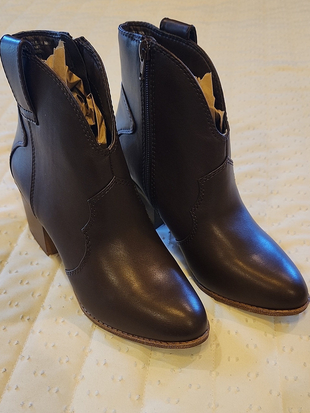 Sonoma Dark Brown Women's Ankle Boots Sz 7 M NWOB